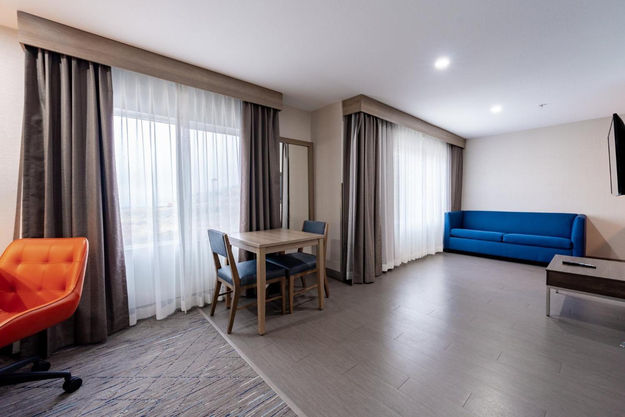Express & Frazier Park By Ihg Hotel Lebec
